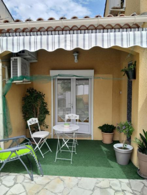 AIGUES MORTES Studio de Vacances en Camargue
